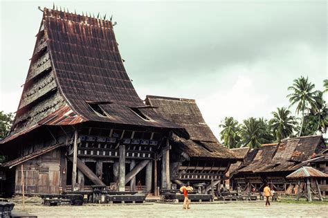  Spaces of Indonesia: Traditional Architecture - Journey Through Timeless Indonesian Aesthetics and Architectural Genius